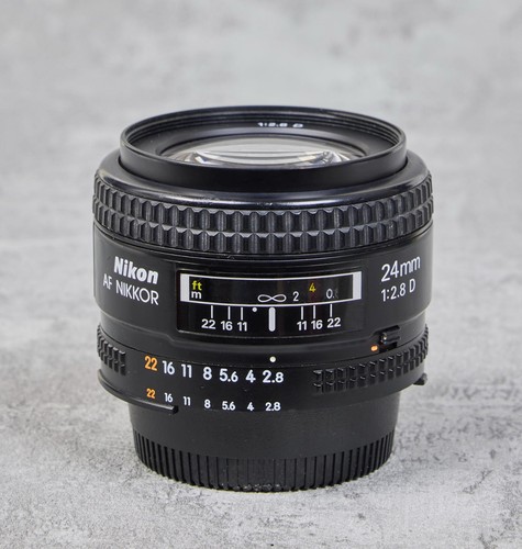 Nikon nikkor 2 8 d - 24,