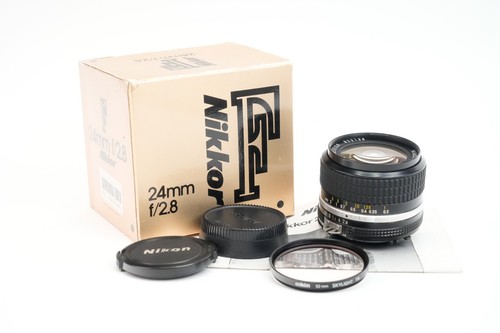 Objectif nikon nikkor - f/2.8,